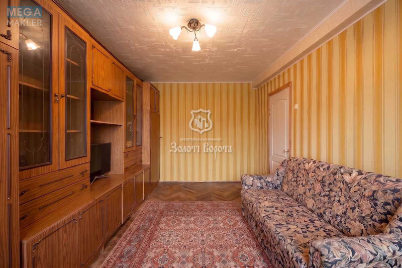 Продаж 2 кімнатної квартири (45,4/30/7,7), 5 пов. 5 пов. будинку, <a class="location-link" href="/kiev/" title="Недвижимость Київ">Київ</a>, <a class="location-link" href="/kiev/podolskij/" title="Недвижимость Подільський район">Подільський р-н</a>, Світлицького вул., 13 (изображение 7)