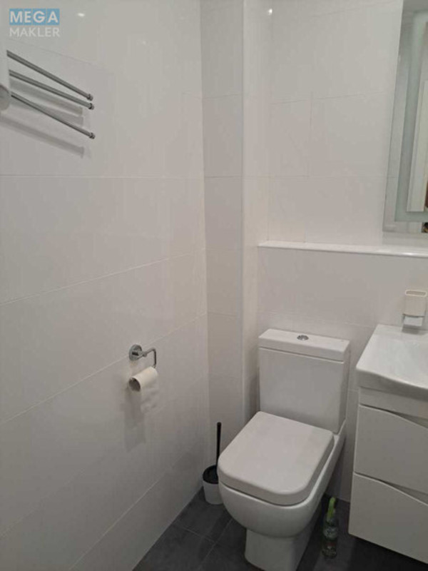 Оренда 1 кімнатної квартири, <a class="location-link" href="/kiev/" title="Недвижимость Київ">Київ</a>, <a class="location-link" href="/kiev/podolskij/" title="Недвижимость Подільський район">Подільський р-н</a>, Сергея Данченко вул., 5 (изображение 10)