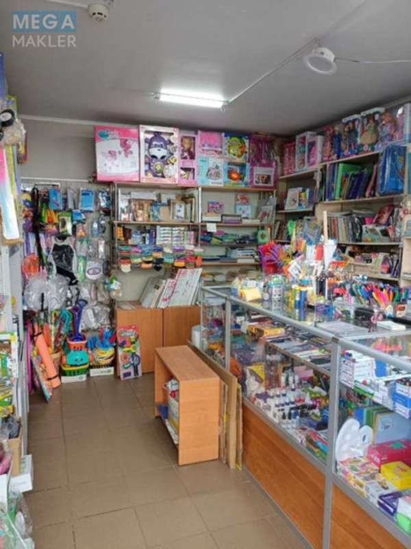 Продаж окремої будівлі/побудови, 25&nbsp;кв.м, <a class="location-link" href="/kiev/" title="Недвижимость Київ">Київ</a>, <a class="location-link" href="/kiev/darnickij/" title="Недвижимость Дарницький район">Дарницький р-н</a>, Лариси Руденко вул., 6а (изображение 2)