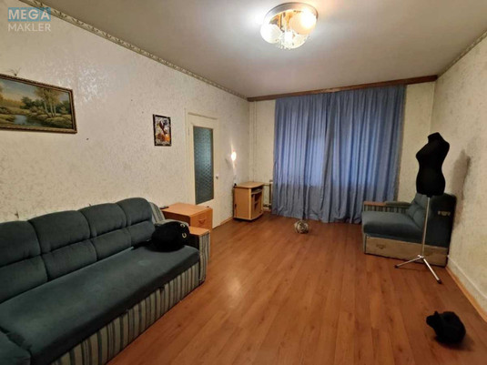 Продаж 5 кімнатної квартири (97/68/8), 1 пов. 9 пов. будинку, <a class="location-link" href="/kiev/" title="Недвижимость Київ">Київ</a>, <a class="location-link" href="/kiev/goloseevskij/" title="Недвижимость Голосіївський район">Голосіївський р-н</a>, Лятошинського вул., 8а (изображение 5)
