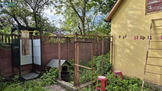 Продаж дома, 2&nbsp;поверху, 96&nbsp;кв.м, 3&nbsp;кімнати, ділянка 5&nbsp;соток, <a class="location-link" href="/kiev/" title="Недвижимость Київ">Київ</a>, <a class="location-link" href="/kiev/desnyanskij/" title="Недвижимость Деснянський район">Деснянський р-н</a>, Петровського вул., 2 (изображение 18)