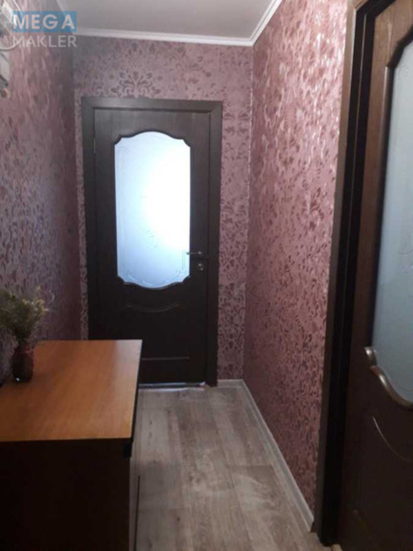 Оренда 2 кімнатної квартири, <a class="location-link" href="/kiev/" title="Недвижимость Київ">Київ</a>, <a class="location-link" href="/kiev/solomenskij/" title="Недвижимость Солом'янський район">Солом'янський р-н</a>, Миколи Василенка вул., 14 (изображение 10)