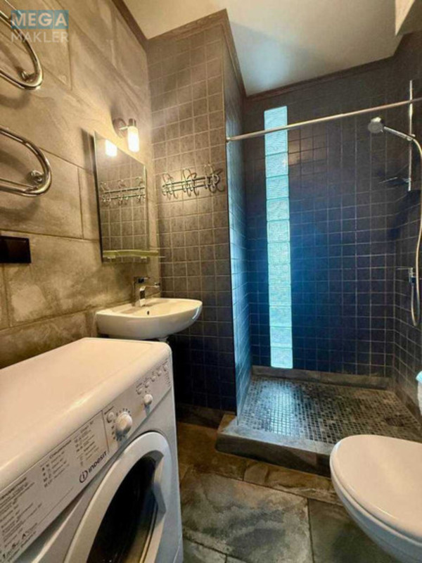 Оренда 1 кімнатної квартири, <a class="location-link" href="/kiev/" title="Недвижимость Київ">Київ</a>, <a class="location-link" href="/kiev/goloseevskij/" title="Недвижимость Голосіївський район">Голосіївський р-н</a>, Бурмистенко ул. (изображение 20)