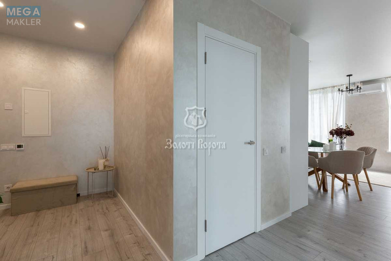 Продаж 3 кімнатної квартири (79,7/38/19,1), 18 пов. 24 пов. будинку, <a class="location-link" href="/kiev/" title="Недвижимость Київ">Київ</a>, <a class="location-link" href="/kiev/podolskij/" title="Недвижимость Подільський район">Подільський р-н</a>, Віктора Некрасова вул., 6 (изображение 19)