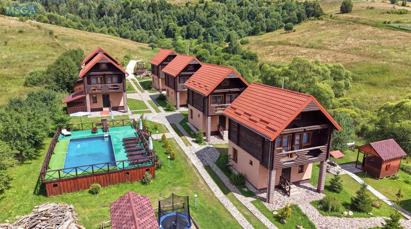 Продаж комерційної нерухомості, 965&nbsp;кв.м, <a class="location-link" href="/myta/" title="Недвижимость Міта">Мита</a>, Сухий потік (изображение 3)