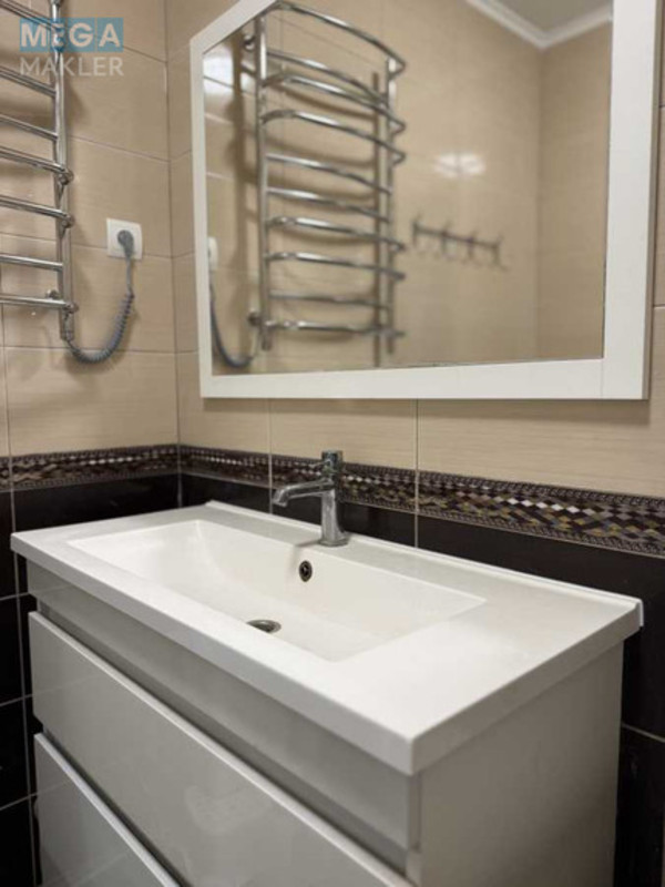 Продаж 2 кімнатної квартири (62,5/32,6/16,7), 2 пов. 11 пов. будинку, <a class="location-link" href="/kryukovshina/" title="Недвижимость Крюківщина">Крюківщина</a>, Жулянська, 1-Б (изображение 18)