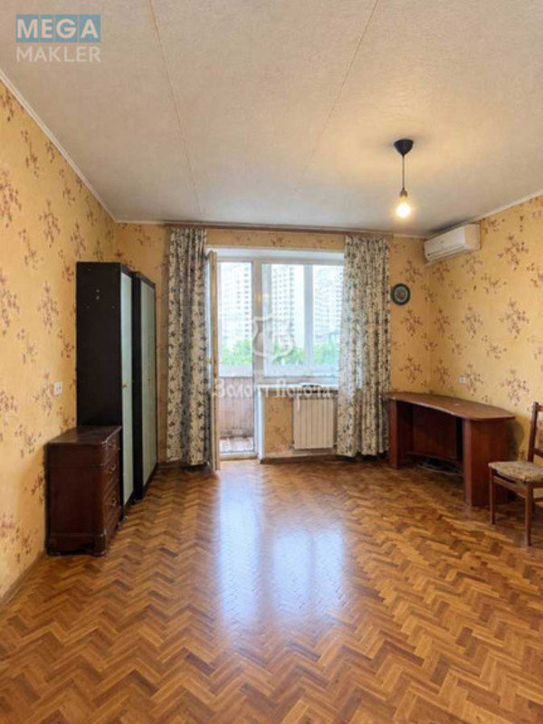 Продаж 1 кімнатної квартири (40/19/7,5), 9 пов. 10 пов. будинку, <a class="location-link" href="/kiev/" title="Недвижимость Київ">Київ</a>, <a class="location-link" href="/kiev/darnickij/" title="Недвижимость Дарницький район">Дарницький р-н</a>, Здолбунівська вул., 3б (изображение 4)