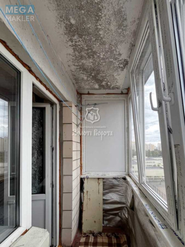 Продаж 1 кімнатної квартири (40/19/7,5), 9 пов. 10 пов. будинку, <a class="location-link" href="/kiev/" title="Недвижимость Київ">Київ</a>, <a class="location-link" href="/kiev/darnickij/" title="Недвижимость Дарницький район">Дарницький р-н</a>, Здолбунівська вул., 3б (изображение 8)