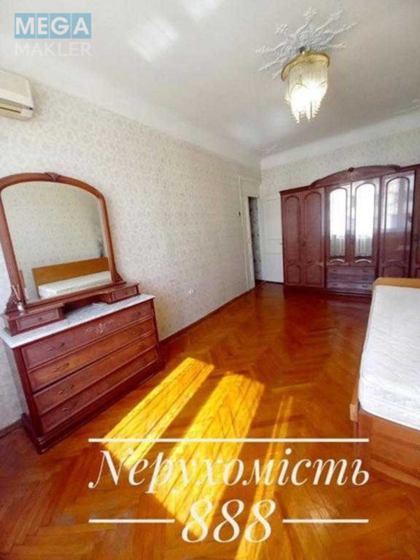 Продаж 3 кімнатної квартири (80,6/48,5/10,5), 4 пов. 5 пов. будинку, <a class="location-link" href="/kiev/" title="Недвижимость Київ">Київ</a>, <a class="location-link" href="/kiev/pecherskij/" title="Недвижимость Печерський район">Печерський р-н</a>, Лесі Українки бульв., 6 (изображение 7)