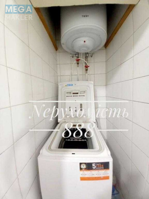 Продаж 3 кімнатної квартири (80,6/48,5/10,5), 4 пов. 5 пов. будинку, <a class="location-link" href="/kiev/" title="Недвижимость Київ">Київ</a>, <a class="location-link" href="/kiev/pecherskij/" title="Недвижимость Печерський район">Печерський р-н</a>, Лесі Українки бульв., 6 (изображение 16)