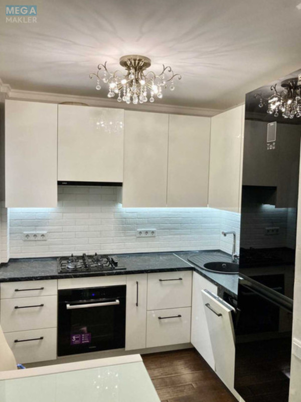Продаж 2 кімнатної квартири (45/?/6), 3 пов. 5 пов. будинку, <a class="location-link" href="/kiev/" title="Недвижимость Київ">Київ</a>, <a class="location-link" href="/kiev/shevchenkovskij/" title="Недвижимость Шевченківський район">Шевченківський р-н</a>, Бориса Житкова вул., 3 (изображение 2)