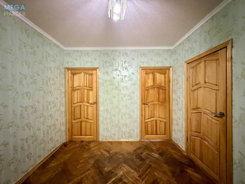 Продаж 3 кімнатної квартири (76/42/8), 5 пов. 18 пов. будинку, <a class="location-link" href="/kiev/" title="Недвижимость Київ">Київ</a>, <a class="location-link" href="/kiev/goloseevskij/" title="Недвижимость Голосіївський район">Голосіївський р-н</a>, Академика Заболотного ул., 106 (изображение 7)
