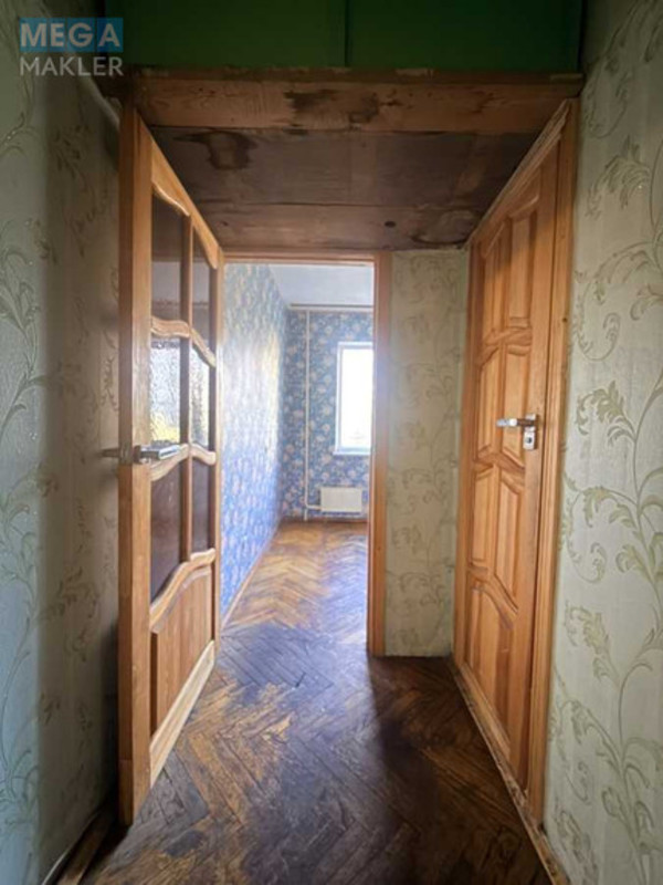 Продаж 3 кімнатної квартири (76/42/8), 5 пов. 18 пов. будинку, <a class="location-link" href="/kiev/" title="Недвижимость Київ">Київ</a>, <a class="location-link" href="/kiev/goloseevskij/" title="Недвижимость Голосіївський район">Голосіївський р-н</a>, Академика Заболотного ул., 106 (изображение 13)