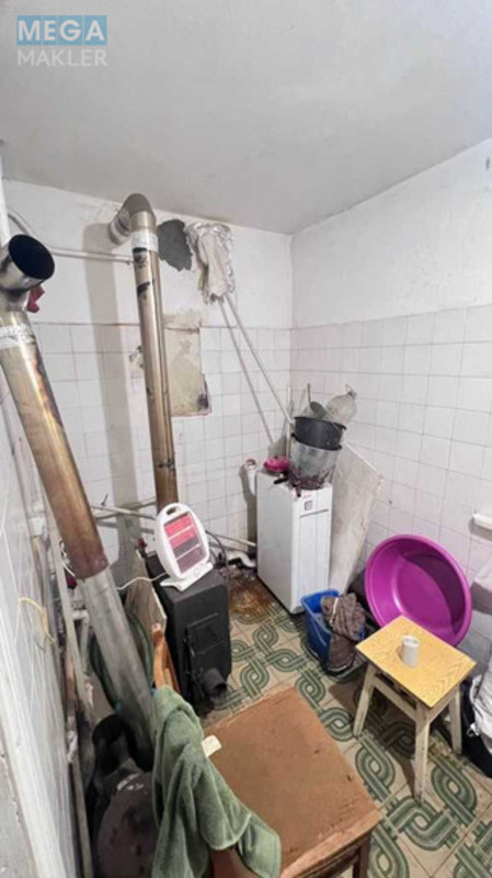 Продаж дома, 2&nbsp;поверху, 180&nbsp;кв.м, 5&nbsp;кімнат, ділянка 1&nbsp;сотка, <a class="location-link" href="/lviv/" title="Недвижимость Львів">Львів</a>, <a class="location-link" href="/lviv/lychakovskij/" title="Недвижимость Личаківський район">Личаківський р-н</a>, Новознесенська, 44 (изображение 17)