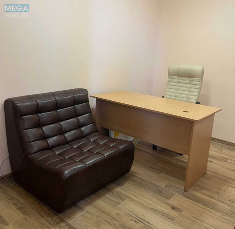 Оренда окремої будівлі/побудови, 80&nbsp;кв.м, <a class="location-link" href="/kiev/" title="Недвижимость Київ">Київ</a>, <a class="location-link" href="/kiev/darnickij/" title="Недвижимость Дарницький район">Дарницький р-н</a>, Срибнокильская ул., 22 (изображение 4)