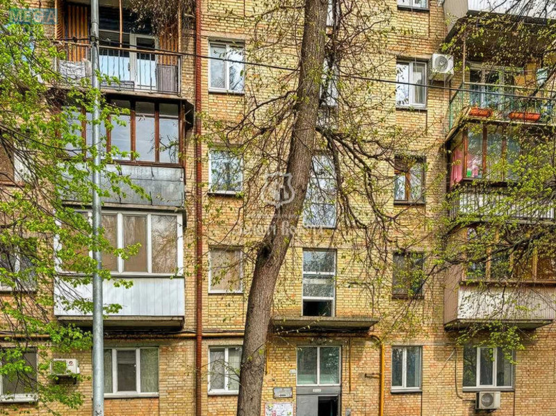 Продаж 2 кімнатної квартири (45/30/6), 3 пов. 5 пов. будинку, <a class="location-link" href="/kiev/" title="Недвижимость Київ">Київ</a>, <a class="location-link" href="/kiev/pecherskij/" title="Недвижимость Печерський район">Печерський р-н</a>, Іоанна Павла ІІ вул., 20 (изображение 11)