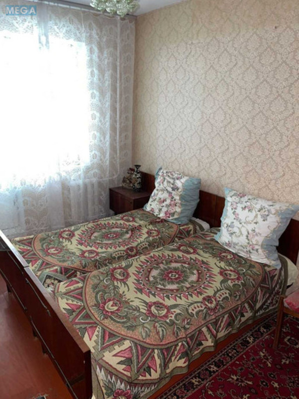 Оренда 2 кімнатної квартири, <a class="location-link" href="/kiev/" title="Недвижимость Київ">Київ</a>, <a class="location-link" href="/kiev/solomenskij/" title="Недвижимость Солом'янський район">Солом'янський р-н</a>, Петра Заломова ул., 2 (изображение 3)