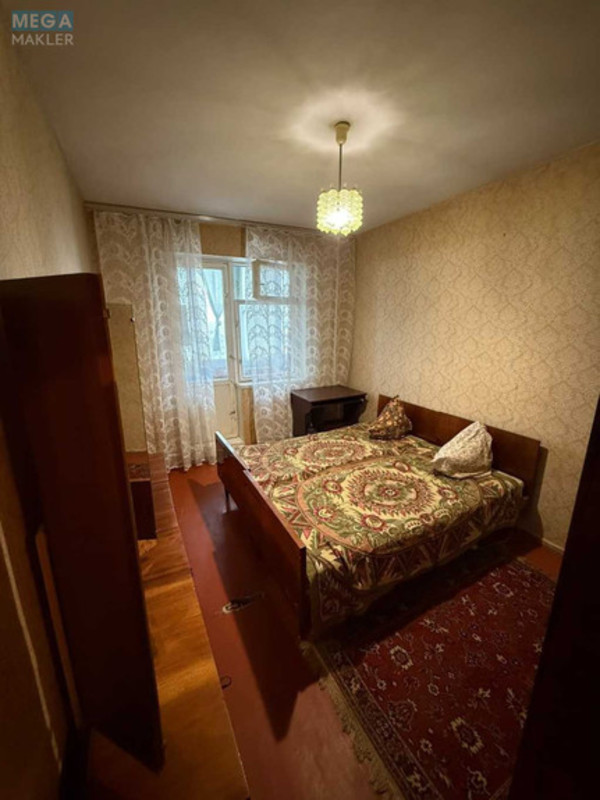 Оренда 2 кімнатної квартири, <a class="location-link" href="/kiev/" title="Недвижимость Київ">Київ</a>, <a class="location-link" href="/kiev/solomenskij/" title="Недвижимость Солом'янський район">Солом'янський р-н</a>, Петра Заломова ул., 2 (изображение 4)