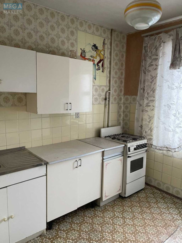 Оренда 2 кімнатної квартири, <a class="location-link" href="/kiev/" title="Недвижимость Київ">Київ</a>, <a class="location-link" href="/kiev/solomenskij/" title="Недвижимость Солом'янський район">Солом'янський р-н</a>, Петра Заломова ул., 2 (изображение 6)
