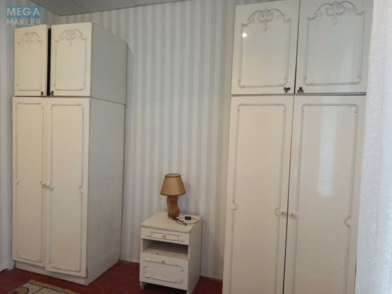 Оренда дома, <a class="location-link" href="/kiev/" title="Недвижимость Київ">Київ</a>, <a class="location-link" href="/kiev/solomenskij/" title="Недвижимость Солом'янський район">Солом'янський р-н</a>, Сигнальная ул., 35 (изображение 13)