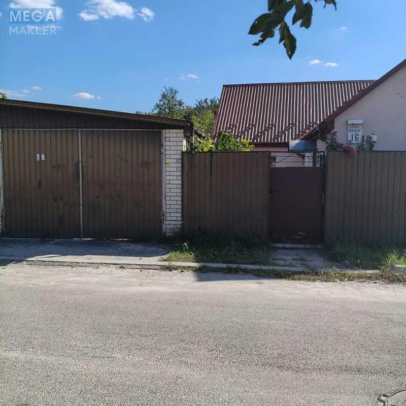Продаж дома, 1&nbsp; поверх, 100&nbsp;кв.м, 3&nbsp;кімнати, ділянка 7&nbsp;соток, <a class="location-link" href="/kiev/" title="Недвижимость Київ">Київ</a>, <a class="location-link" href="/kiev/desnyanskij/" title="Недвижимость Деснянський район">Деснянський р-н</a>, Кисловодська вул., 16 (изображение 3)