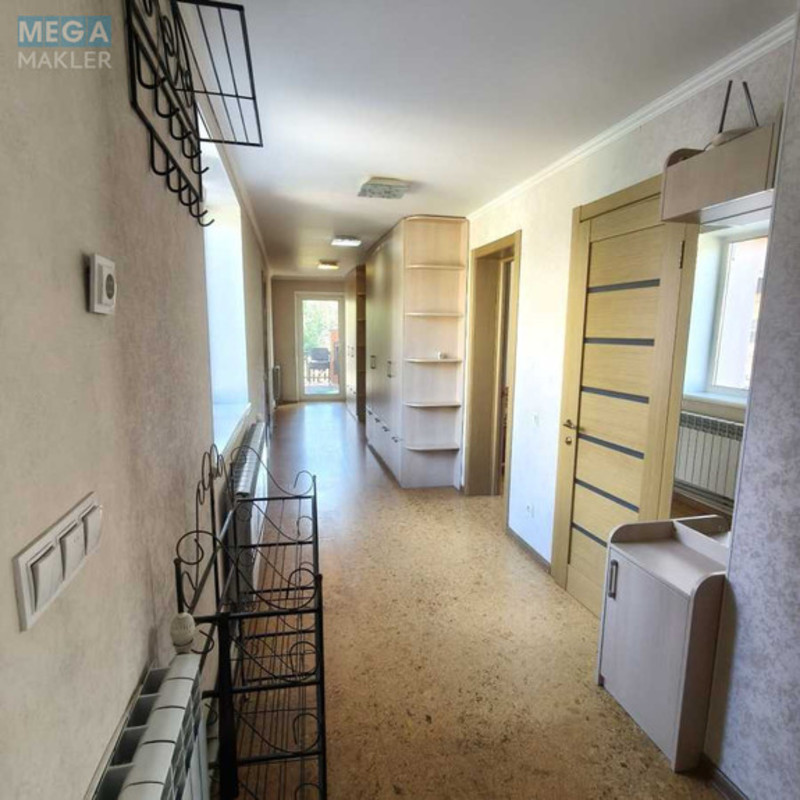 Продаж дома, 1&nbsp; поверх, 100&nbsp;кв.м, 3&nbsp;кімнати, ділянка 7&nbsp;соток, <a class="location-link" href="/kiev/" title="Недвижимость Київ">Київ</a>, <a class="location-link" href="/kiev/desnyanskij/" title="Недвижимость Деснянський район">Деснянський р-н</a>, Кисловодська вул., 16 (изображение 8)