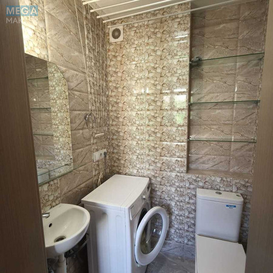 Продаж дома, 1&nbsp; поверх, 100&nbsp;кв.м, 3&nbsp;кімнати, ділянка 7&nbsp;соток, <a class="location-link" href="/kiev/" title="Недвижимость Київ">Київ</a>, <a class="location-link" href="/kiev/desnyanskij/" title="Недвижимость Деснянський район">Деснянський р-н</a>, Кисловодська вул., 16 (изображение 13)
