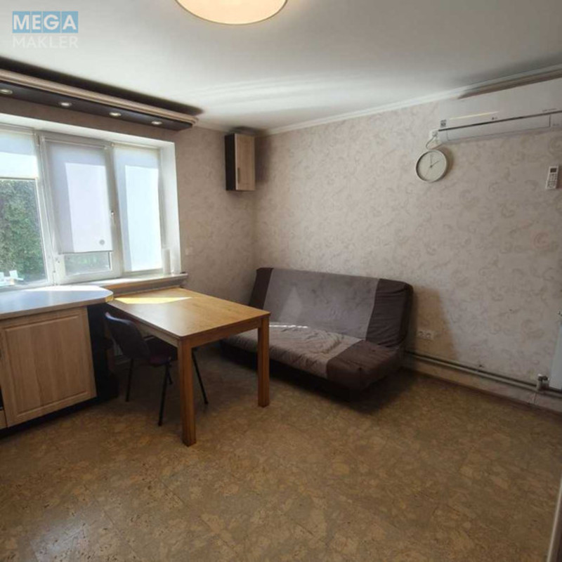Продаж дома, 1&nbsp; поверх, 100&nbsp;кв.м, 3&nbsp;кімнати, ділянка 7&nbsp;соток, <a class="location-link" href="/kiev/" title="Недвижимость Київ">Київ</a>, <a class="location-link" href="/kiev/desnyanskij/" title="Недвижимость Деснянський район">Деснянський р-н</a>, Кисловодська вул., 16 (изображение 20)