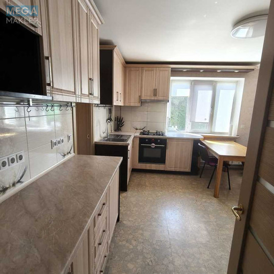 Продаж дома, 1&nbsp; поверх, 100&nbsp;кв.м, 3&nbsp;кімнати, ділянка 7&nbsp;соток, <a class="location-link" href="/kiev/" title="Недвижимость Київ">Київ</a>, <a class="location-link" href="/kiev/desnyanskij/" title="Недвижимость Деснянський район">Деснянський р-н</a>, Кисловодська вул., 16 (изображение 21)