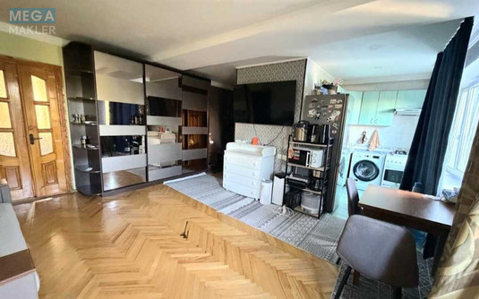 Оренда 2 кімнатної квартири, <a class="location-link" href="/kiev/" title="Недвижимость Київ">Київ</a>, <a class="location-link" href="/kiev/podolskij/" title="Недвижимость Подільський район">Подільський р-н</a>, Кирилівська вул., 172 (изображение 7)