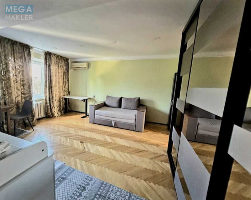 Оренда 2 кімнатної квартири, <a class="location-link" href="/kiev/" title="Недвижимость Київ">Київ</a>, <a class="location-link" href="/kiev/podolskij/" title="Недвижимость Подільський район">Подільський р-н</a>, Кирилівська вул., 172 (изображение 10)