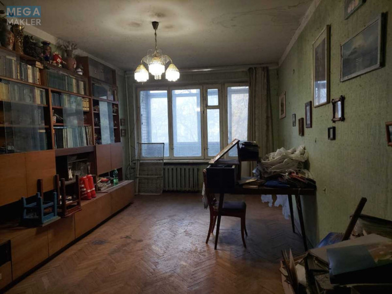 Продаж 3 кімнатної квартири (87/51/10), 4 пов. 9 пов. будинку, <a class="location-link" href="/kiev/" title="Недвижимость Київ">Київ</a>, <a class="location-link" href="/kiev/pecherskij/" title="Недвижимость Печерський район">Печерський р-н</a>, Василия Тютюнника ул., 22/26 (изображение 7)