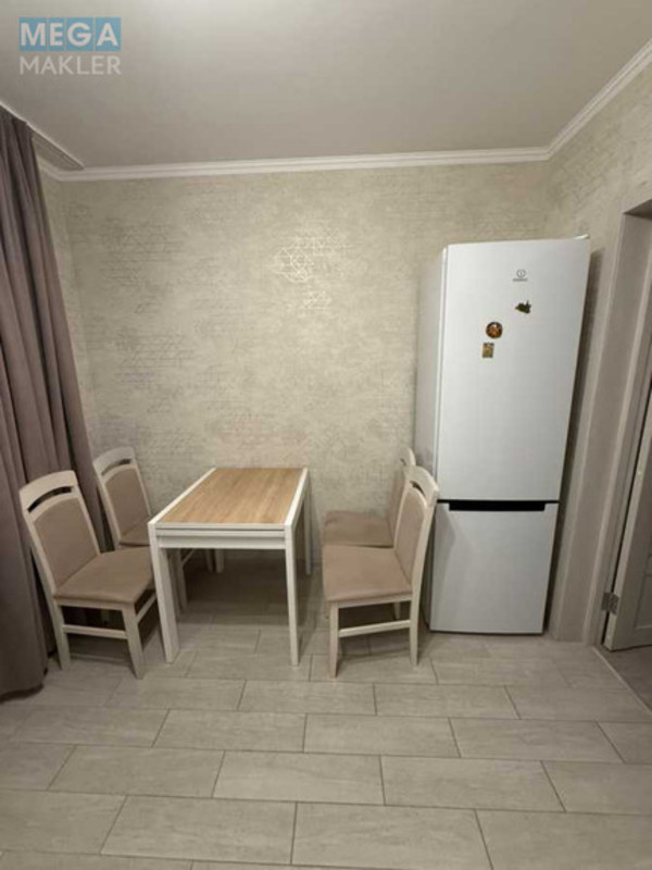 Оренда 1 кімнатної квартири, <a class="location-link" href="/kiev/" title="Недвижимость Київ">Київ</a>, <a class="location-link" href="/kiev/darnickij/" title="Недвижимость Дарницький район">Дарницький р-н</a>, Софьи Русовой ул., 7А (изображение 7)