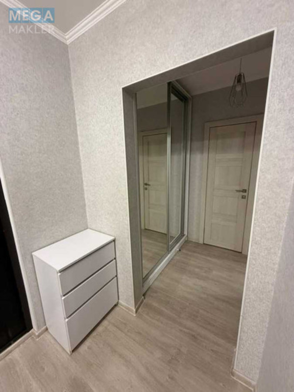 Оренда 1 кімнатної квартири, <a class="location-link" href="/kiev/" title="Недвижимость Київ">Київ</a>, <a class="location-link" href="/kiev/darnickij/" title="Недвижимость Дарницький район">Дарницький р-н</a>, Софьи Русовой ул., 7А (изображение 8)
