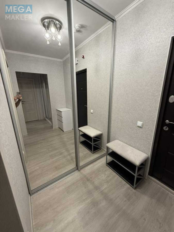 Оренда 1 кімнатної квартири, <a class="location-link" href="/kiev/" title="Недвижимость Київ">Київ</a>, <a class="location-link" href="/kiev/darnickij/" title="Недвижимость Дарницький район">Дарницький р-н</a>, Софьи Русовой ул., 7А (изображение 12)