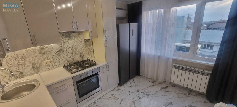 Оренда 1 кімнатної квартири, <a class="location-link" href="/kiev/" title="Недвижимость Київ">Київ</a>, <a class="location-link" href="/kiev/pecherskij/" title="Недвижимость Печерський район">Печерський р-н</a>, Велика Васильківська вул., 124а (изображение 3)