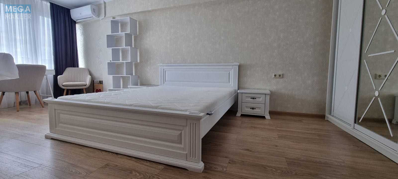 Оренда 1 кімнатної квартири, <a class="location-link" href="/kiev/" title="Недвижимость Київ">Київ</a>, <a class="location-link" href="/kiev/pecherskij/" title="Недвижимость Печерський район">Печерський р-н</a>, Велика Васильківська вул., 124а (изображение 8)
