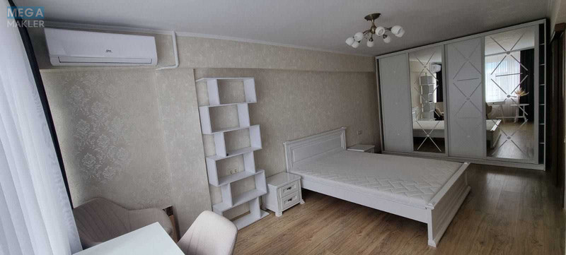 Оренда 1 кімнатної квартири, <a class="location-link" href="/kiev/" title="Недвижимость Київ">Київ</a>, <a class="location-link" href="/kiev/pecherskij/" title="Недвижимость Печерський район">Печерський р-н</a>, Велика Васильківська вул., 124а (изображение 11)