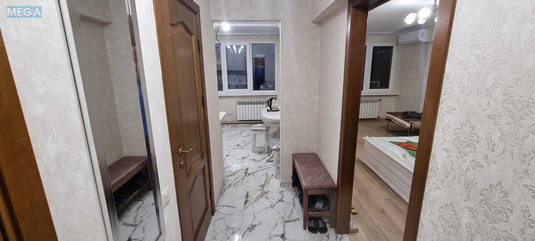 Оренда 1 кімнатної квартири, <a class="location-link" href="/kiev/" title="Недвижимость Київ">Київ</a>, <a class="location-link" href="/kiev/pecherskij/" title="Недвижимость Печерський район">Печерський р-н</a>, Велика Васильківська вул., 124а (изображение 13)