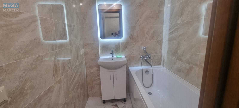 Оренда 1 кімнатної квартири, <a class="location-link" href="/kiev/" title="Недвижимость Київ">Київ</a>, <a class="location-link" href="/kiev/pecherskij/" title="Недвижимость Печерський район">Печерський р-н</a>, Велика Васильківська вул., 124а (изображение 15)