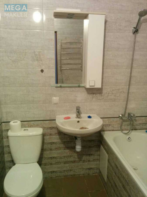Оренда 1 кімнатної квартири, <a class="location-link" href="/kiev/" title="Недвижимость Київ">Київ</a>, <a class="location-link" href="/kiev/darnickij/" title="Недвижимость Дарницький район">Дарницький р-н</a>, Софії Русової вул., 3в (изображение 9)