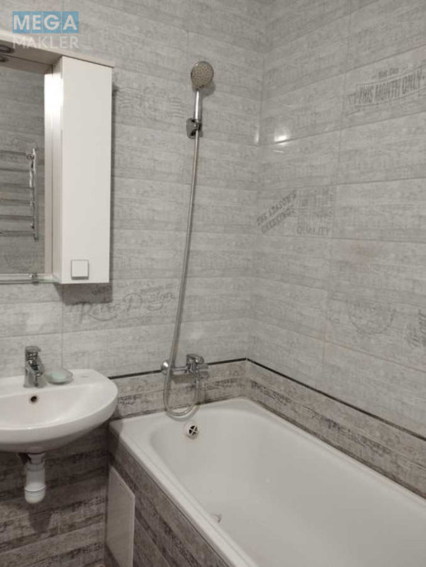 Оренда 1 кімнатної квартири, <a class="location-link" href="/kiev/" title="Недвижимость Київ">Київ</a>, <a class="location-link" href="/kiev/darnickij/" title="Недвижимость Дарницький район">Дарницький р-н</a>, Софії Русової вул., 3в (изображение 10)