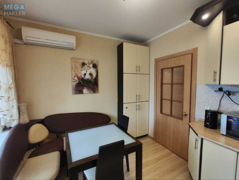 Оренда 1 кімнатної квартири, <a class="location-link" href="/kiev/" title="Недвижимость Київ">Київ</a>, <a class="location-link" href="/kiev/darnickij/" title="Недвижимость Дарницький район">Дарницький р-н</a>, Петра Григоренка просп., 18А (изображение 12)