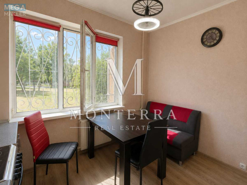 Продаж 2 кімнатної квартири (56/30/8,5), 1 пов. 18 пов. будинку, <a class="location-link" href="/kiev/" title="Недвижимость Київ">Київ</a>, <a class="location-link" href="/kiev/desnyanskij/" title="Недвижимость Деснянський район">Деснянський р-н</a>, Володимира Маяковського просп., 3Б (изображение 2)