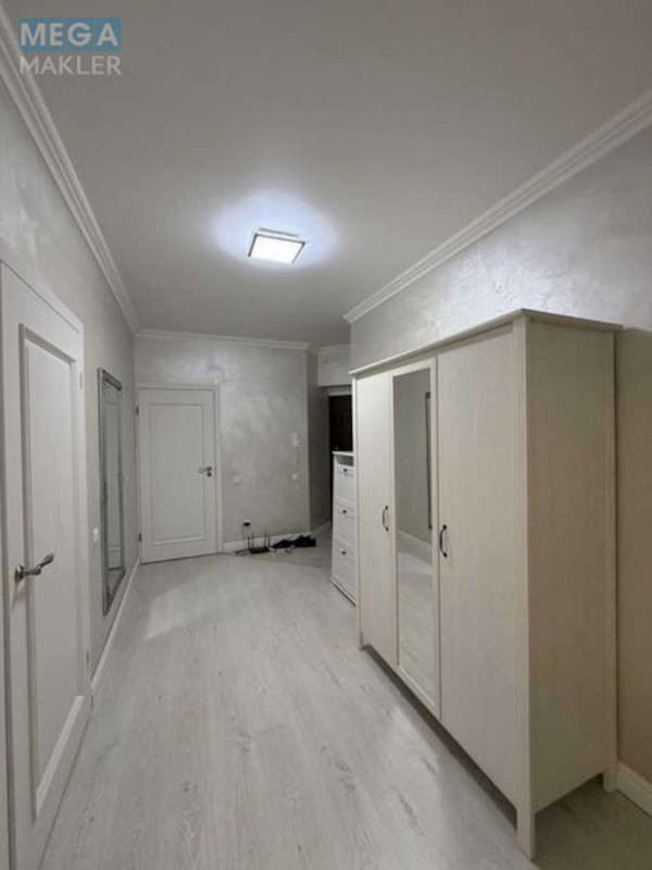 Продаж 2 кімнатної квартири (83/40/12), 7 пов. 14 пов. будинку, <a class="location-link" href="/chabany/" title="Недвижимость Чабані">Чабани</a>, Машинобудівельників, 4Б (изображение 4)