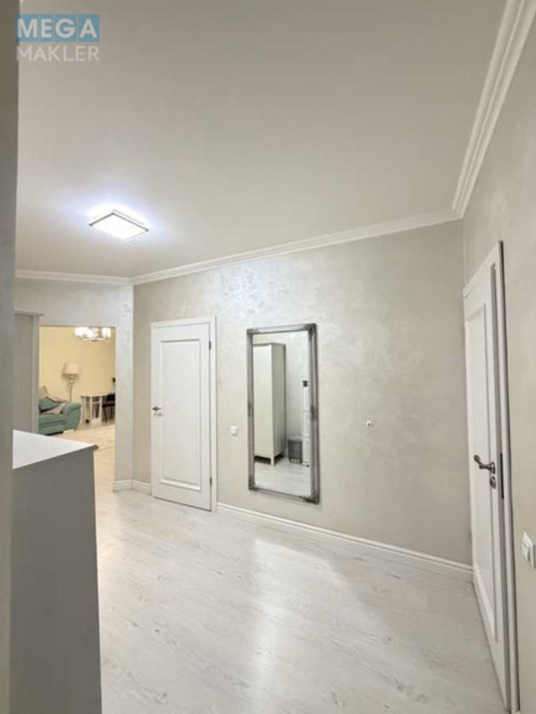 Продаж 2 кімнатної квартири (83/40/12), 7 пов. 14 пов. будинку, <a class="location-link" href="/chabany/" title="Недвижимость Чабані">Чабани</a>, Машинобудівельників, 4Б (изображение 6)