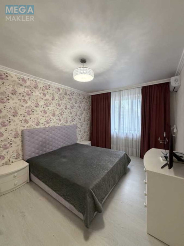 Продаж 2 кімнатної квартири (83/40/12), 7 пов. 14 пов. будинку, <a class="location-link" href="/chabany/" title="Недвижимость Чабані">Чабани</a>, Машинобудівельників, 4Б (изображение 16)