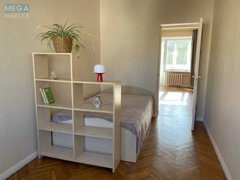 Оренда 3 кімнатної квартири, <a class="location-link" href="/kiev/" title="Недвижимость Київ">Київ</a>, <a class="location-link" href="/kiev/pecherskij/" title="Недвижимость Печерський район">Печерський р-н</a>, Леси Украинки бульв., 24 (изображение 13)