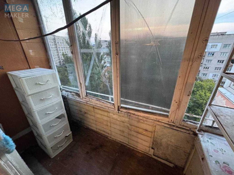 Продаж 3 кімнатної квартири (56/41/7), 9 пов. 9 пов. будинку, <a class="location-link" href="/kiev/" title="Недвижимость Київ">Київ</a>, <a class="location-link" href="/kiev/solomenskij/" title="Недвижимость Солом'янський район">Солом'янський р-н</a>, Борщагівська вул., 139/141 (изображение 7)