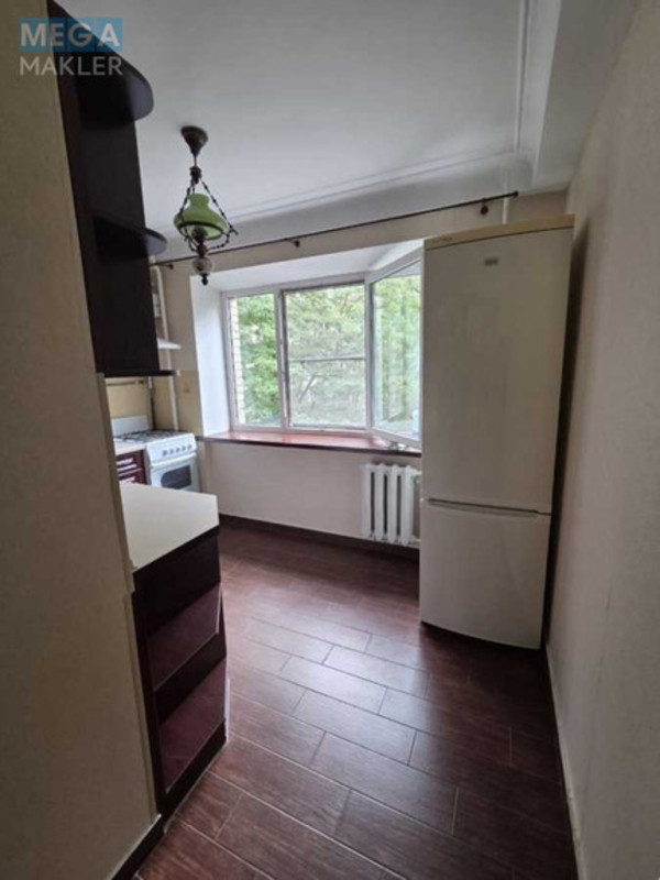Продаж 2 кімнатної квартири (44,5/28,4/8), 4 пов. 5 пов. будинку, <a class="location-link" href="/kiev/" title="Недвижимость Київ">Київ</a>, <a class="location-link" href="/kiev/solomenskij/" title="Недвижимость Солом'янський район">Солом'янський р-н</a>, Білгородська вул., 6 (изображение 4)